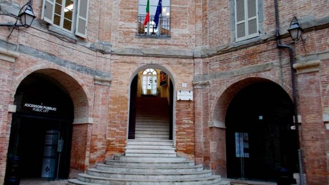 Gubbio verso il ballottaggio: sfida tra Fiorucci e Girlanda per il ruolo di sindacoo