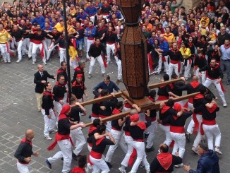 Festa nella città di Gubbio per i Ceri Mezzani