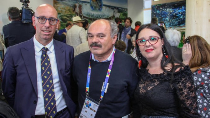 Oscar Farinetti, insieme al Sindaco Massimiliano Presciutti e Catia Monacelli Direttore del Polo Museale