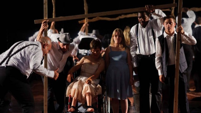 Se l'arte prende il via con Personaggi al Teatro di Cagli di Pesaro Urbino