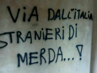 Imbrattano muri vicino parco Ranghiasci, amministrazione condanna gesto