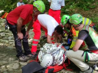 Escursionista infortunata sul Monte Cucco, salvata dal Sasu