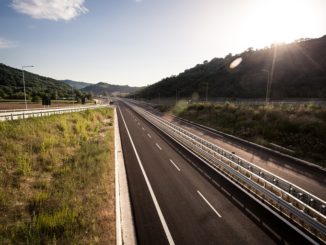 Strada statale 318 di Valfabbrica chiusa di notte per lavori