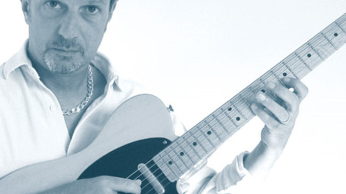Sergio Caputo in concerto a Gualdo Tadino lunedì 14 agosto