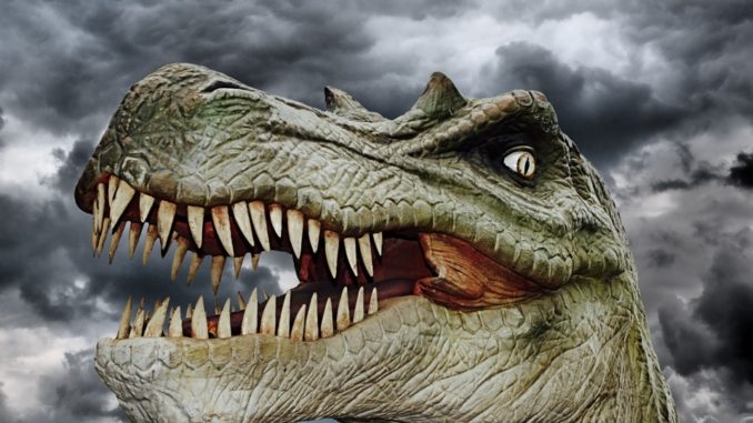 A Gubbio Halloween in mostra con Extinction e Godzil-Land e laboratori creativi, con la Sauronotte e le aperture straordinarie