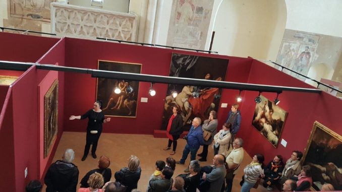 Gualdo Tadino, ogni sabato e domenica visite guidate gratuite alla mostra seduzione e potere