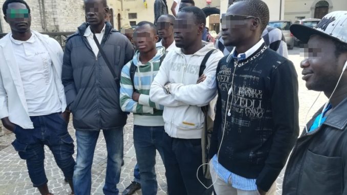 Forza Nuova Gualdo Tadino, Arci o meglio "quando si incanta il disco"