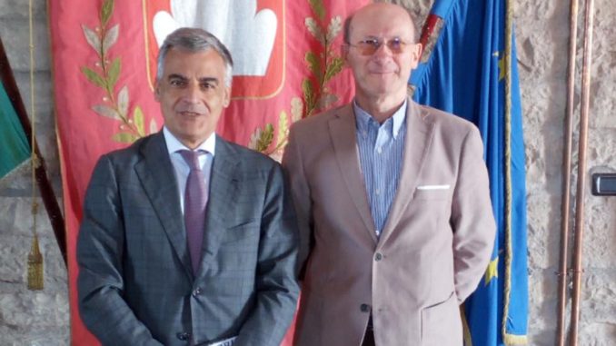 sgaraglia-stirati Gubbio, sindaco Stirati ha ricevuto il prefetto Sgaraglia