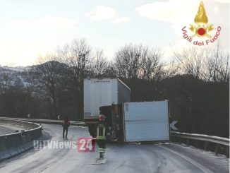 Altri due incidenti stradali, causa ghiaccio, un ferito