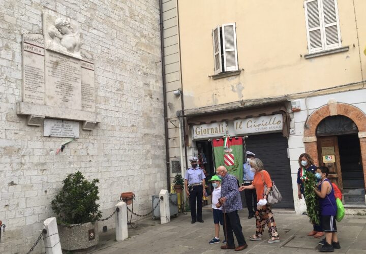 Gualdo Tadino, commemorazione per i 77 anni dall’eccidio di Piazza Martiri
