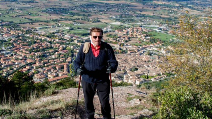 La lingua batte dove il dente duole a Gubbio, ma perché, il tackle di Orfeo