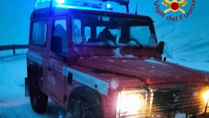 Tempesta di neve, tre persone bloccate sul Monte Cucco
