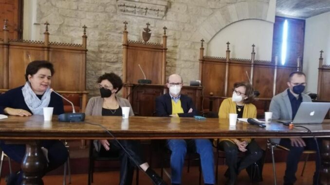 Gli studenti della Mastro Giorgio-Nelli alla corte di Federico