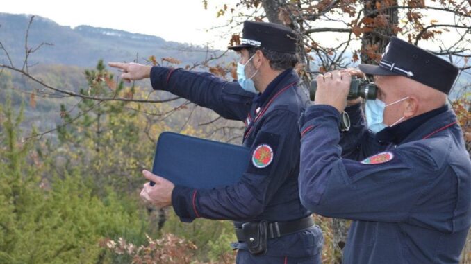 Monte Cucco, stava tentando il suicidio, salvato dai Carabinieri Forestali