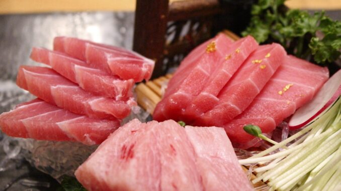 Pranzo di pesce, la vera storia, Gubbio si ribella e scattano le denunce