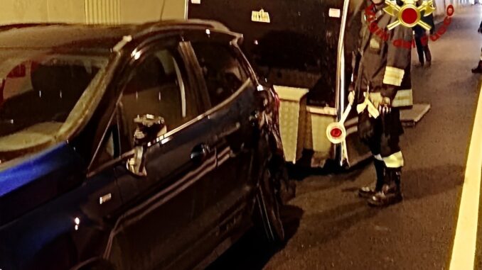 Donna incinta coinvolta in incidente sulla Flaminia a Nocera Umbra
