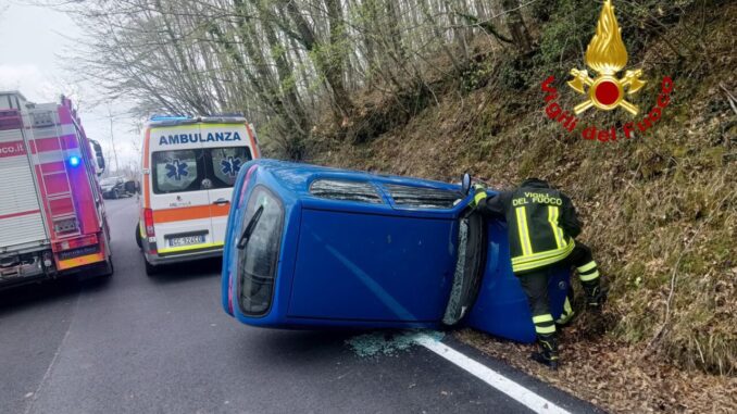 Incidente in località Carbonesca Gubbio, donna ferita