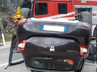 Incidente capotta sulla SR 298 alla Gola del Bottacione su SR 298