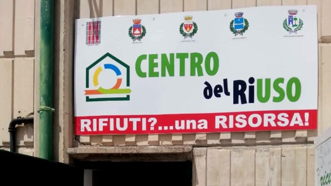 Nuova vita per indumenti, giochi e non solo: Gubbio centro riuso