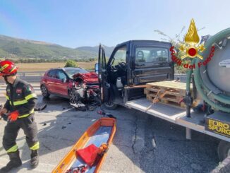 Incidente stradale a Gualdo Tadino: 3 persone gravemente ferite