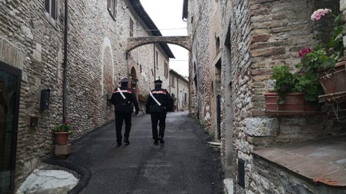 Operazioni di Capodanno dei Carabinieri: un giovane denunciato e un altro segnalato