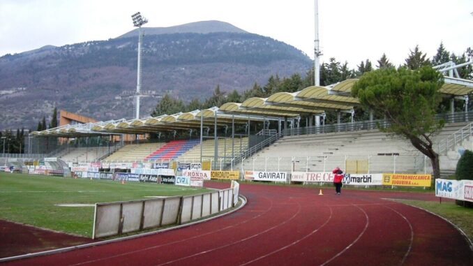 Stadio Barbetti, quattro targhe in ricordo dei protagonisti della storia Stadio Barbetti, quattro targhe in ricordo dei protagonisti della storia
