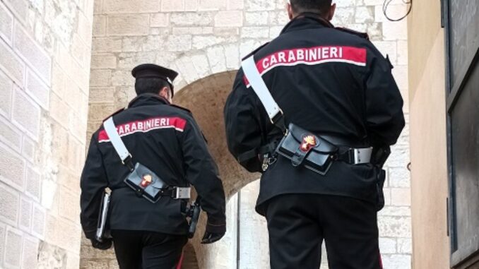Lite accesa in centro storico a Gualdo Tadino: Carabinieri indagano
