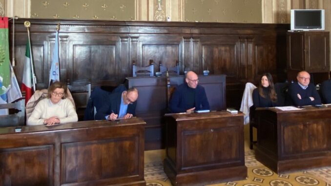 Gualdo Tadino, sindaco traccia bilancio e sfide per il 2025