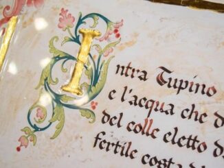 Gubbio, un percorso letterario tra le vie della città