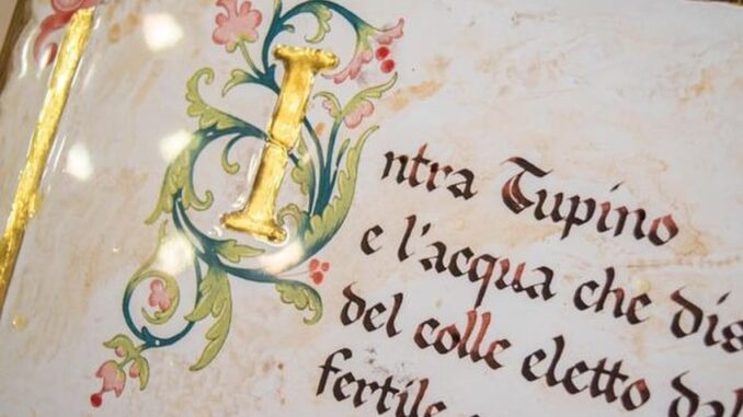 Gubbio, un percorso letterario tra le vie della città