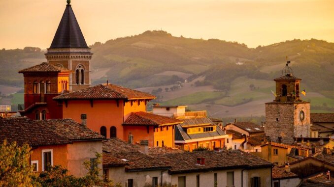 Gualdo Tadino, boom di turisti: pronto il tour del 1° Maggio
