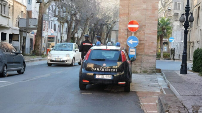 Tentata truffa a Nocera Umbra: tre denunciati dai Carabinieri