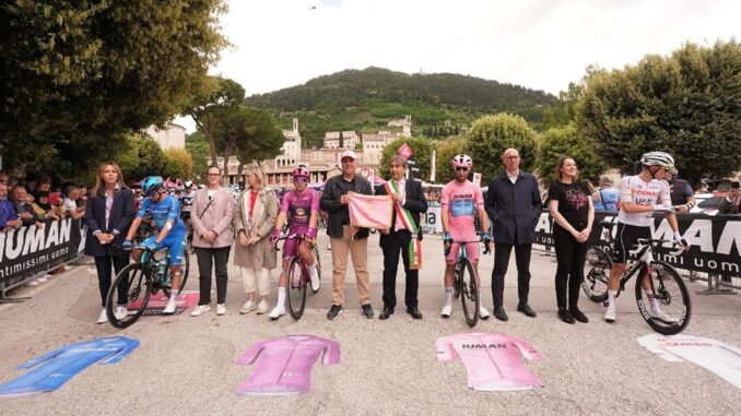 Giro 2025, successo a Gubbio: festa e organizzazione top