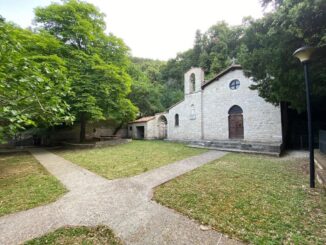 Rinnovata l’area dell’Eremo di Santo Marzio per l’estate 2025