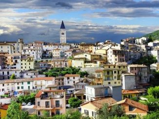 Gualdo Antiquaria, al via il mercato tra storia e memoria