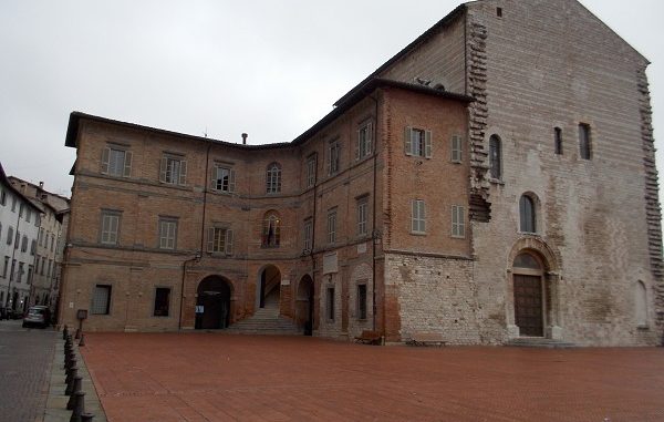 Nuove rotte verdi per Gubbio e Assisi con FS Group