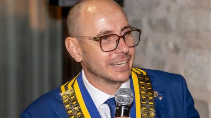 Sandro Urbani guida il Rotary Gubbio per il 2025-2026