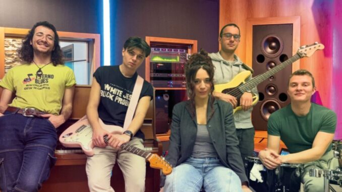 Sunmade, il debutto in grande stile al Blues River