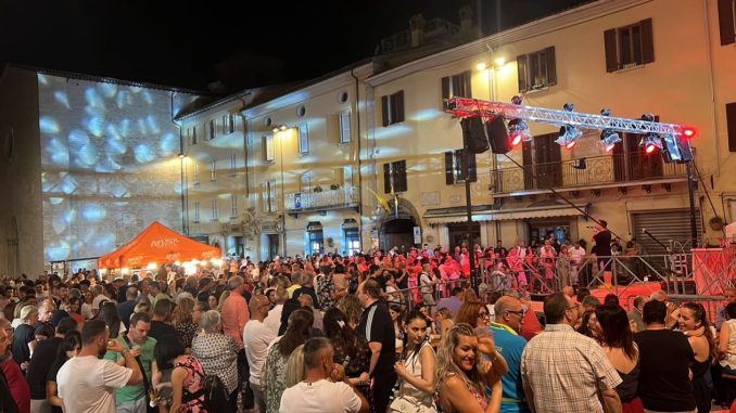 Successo per Estate Gualdo Tadino, la città accoglie turisti e regala emozioni