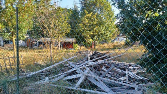Lavori lunghi e incertezze scuotono la Scuola dell’Infanzia Padule di Gubbio