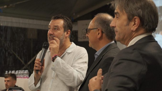 Matteo Salvini a sorpresa alla Mostra del tartufo bianco di Gubbio
